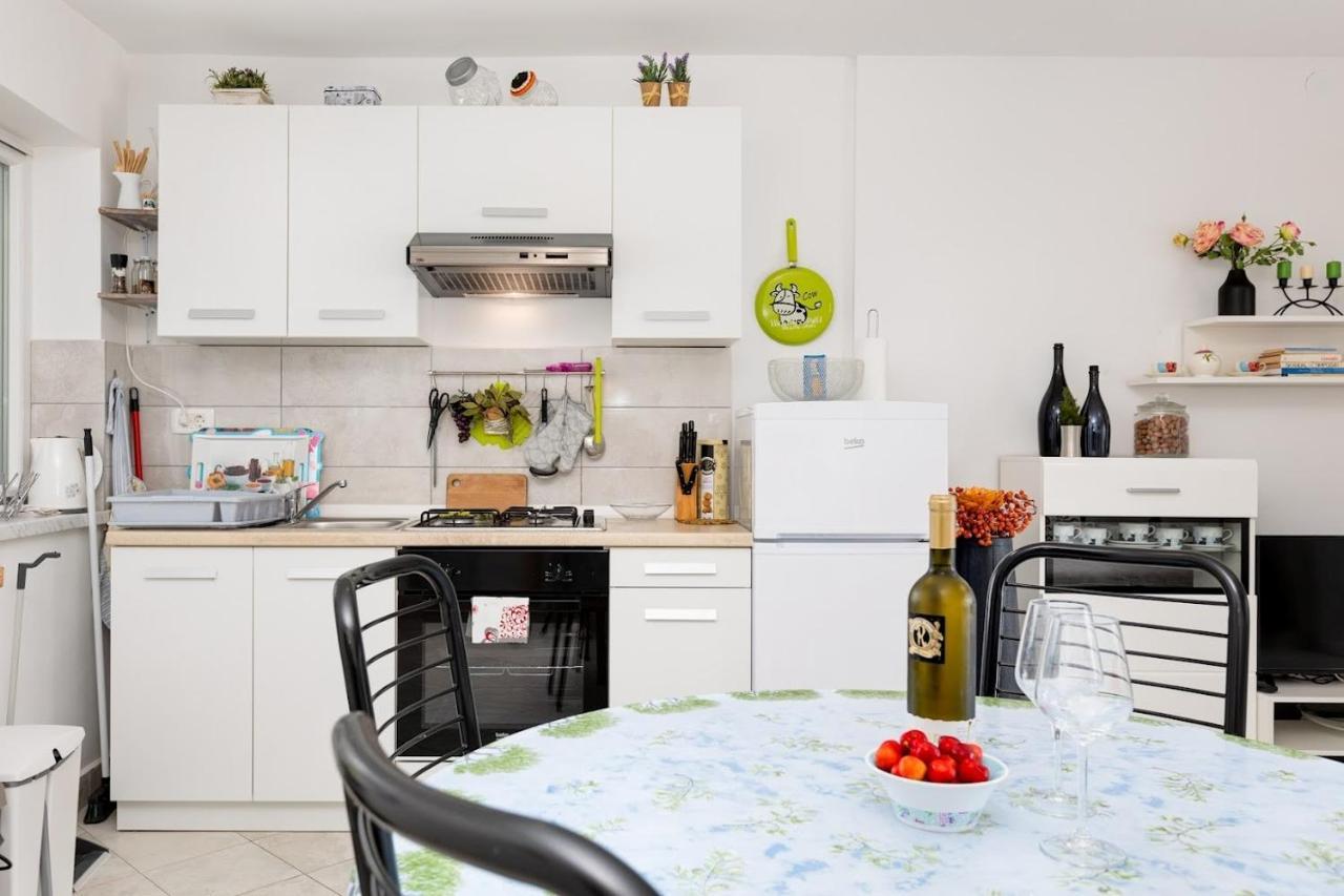 Apartment Oleander Малинска Экстерьер фото