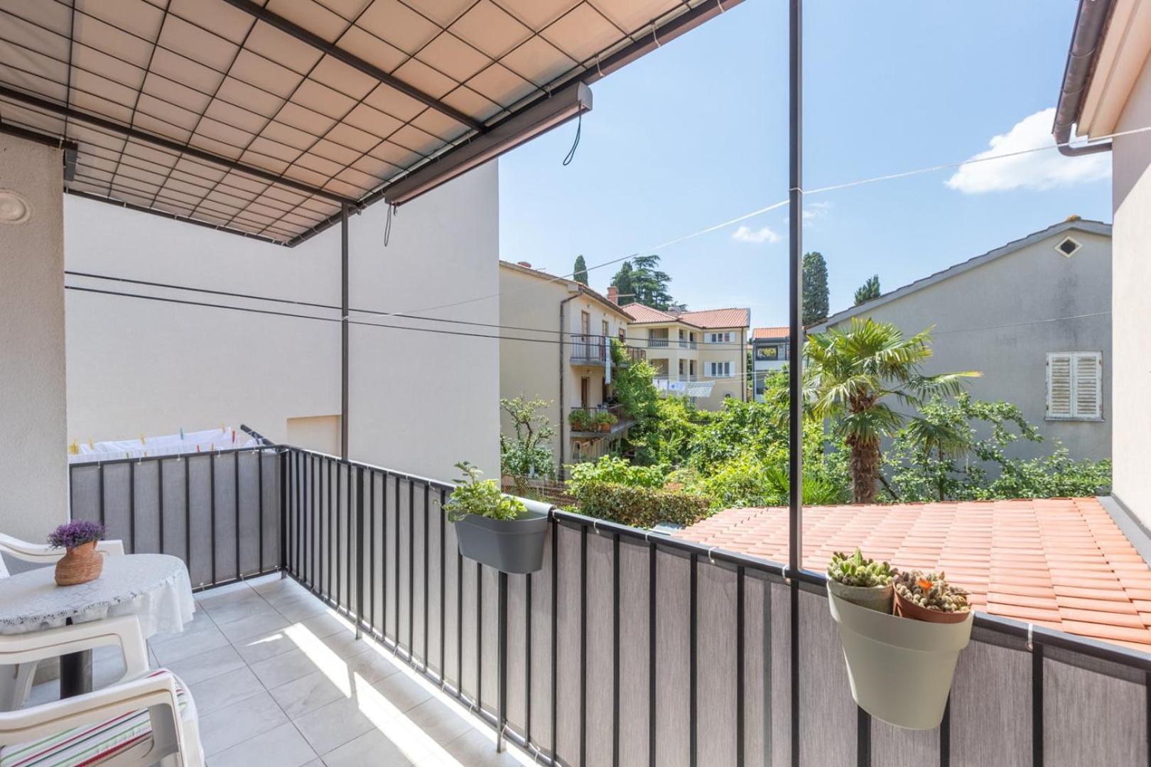 Apartment Oleander Малинска Экстерьер фото